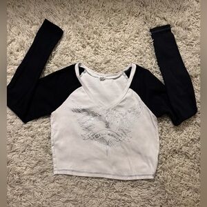 Garage Black and White V Neck Long Sleeve Crop Top Size M